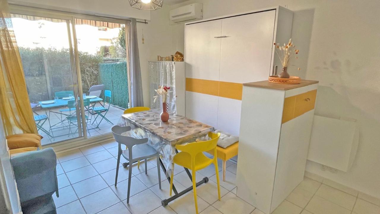 Santa Cruz Apartment แซ็งต์-แมกซีม ภายนอก รูปภาพ